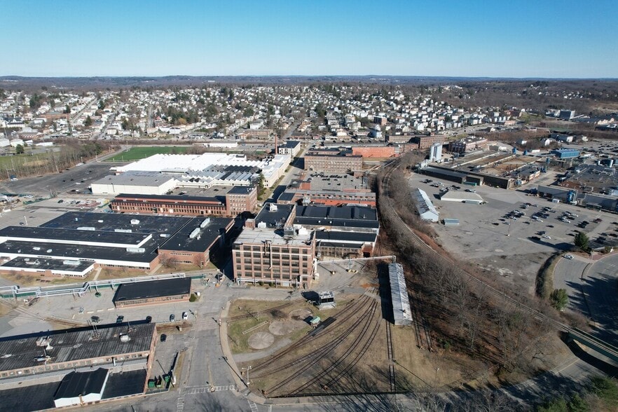 1 New Bond St, Worcester, MA for lease - Building Photo - Image 3 of 4