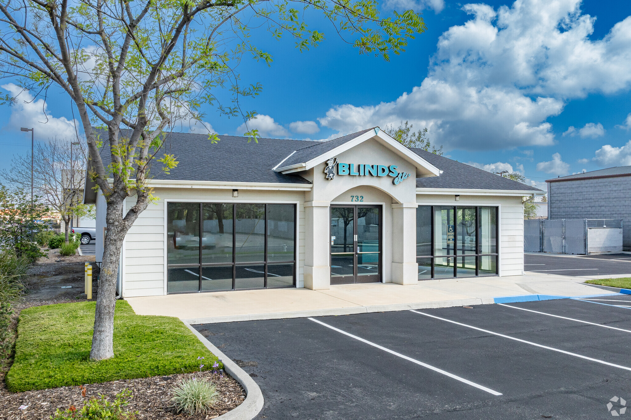 732 Vaughn St, Hanford, CA for lease Primary Photo- Image 1 of 9