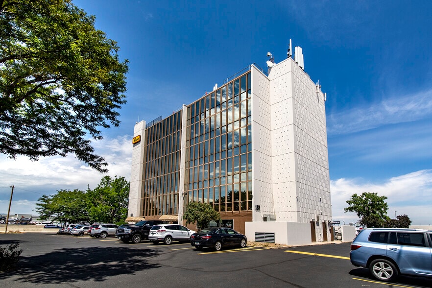 181 E 56th Ave, Denver, CO for lease - Primary Photo - Image 1 of 7