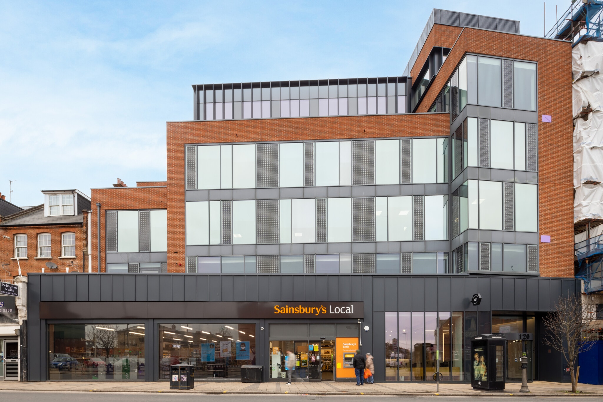 120 The Broadway, London for lease Primary Photo- Image 1 of 8