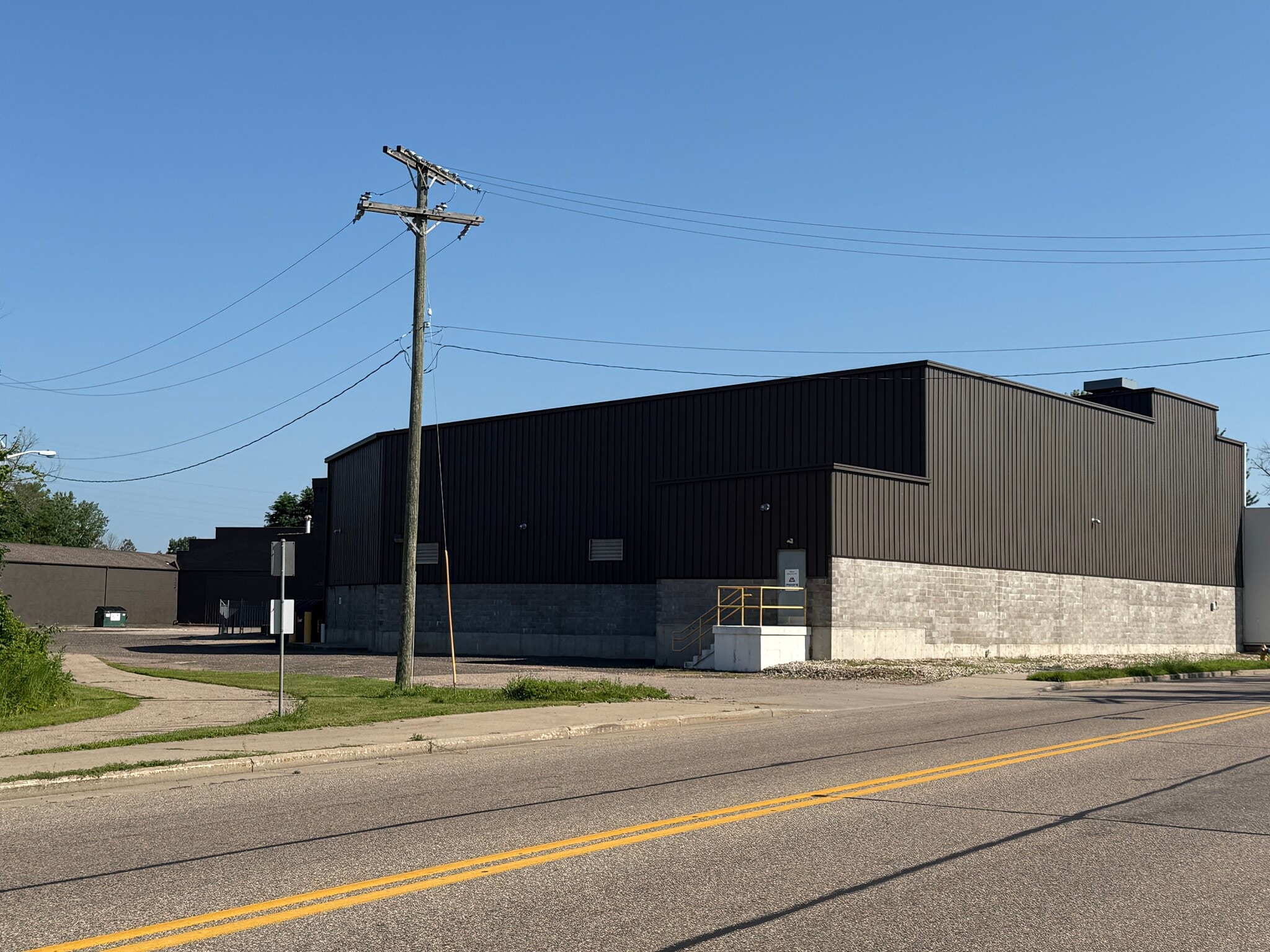 80 Oliver St, Wisconsin Rapids, WI for lease Building Photo- Image 1 of 24