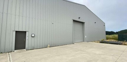 Store 1, Bourne Enterprise Park, Tunnel Bank, Bourne for lease Building Photo- Image 2 of 3