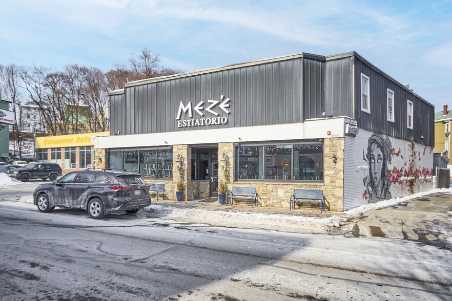 166 Shrewsbury St, Worcester, MA for sale - Building Photo - Image 3 of 37