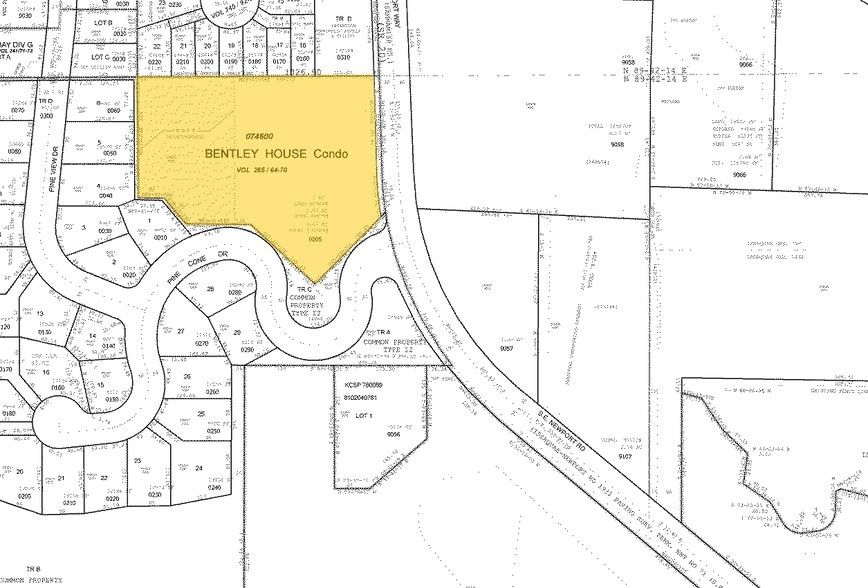 2700 NW Pine Cone Dr, Issaquah, WA for lease - Plat Map - Image 2 of 4