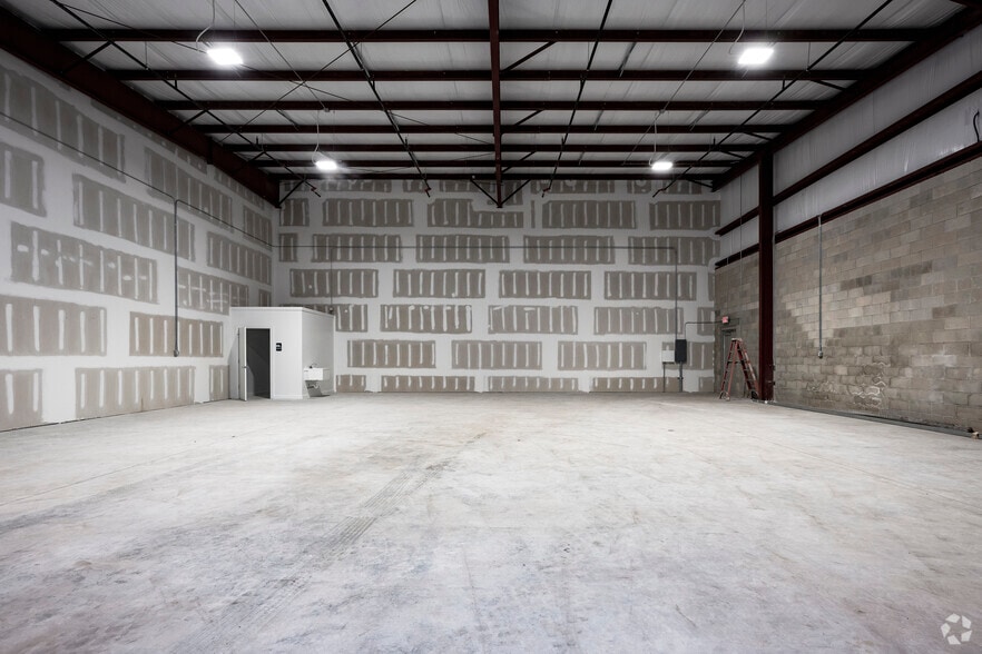 452 Ninth St, Bunnell, FL for lease - Building Photo - Image 3 of 20