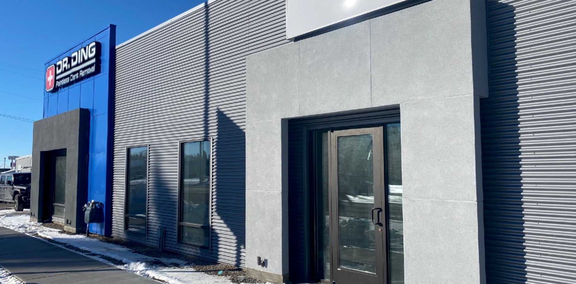 945 E Lincoln Rd, Idaho Falls, ID à louer Photo du bâtiment- Image 1 de 4