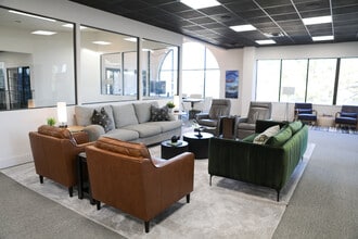 3595 McCall Pl, Atlanta, GA for sale Interior Photo- Image 1 of 12