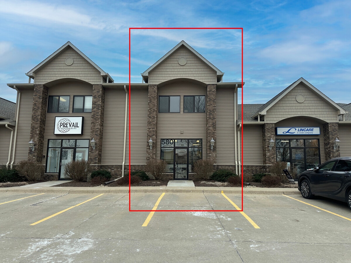 580 Madison Ave, North Liberty, IA 52317 - Unité 4 - - Photo intérieure - Image 1 of 46