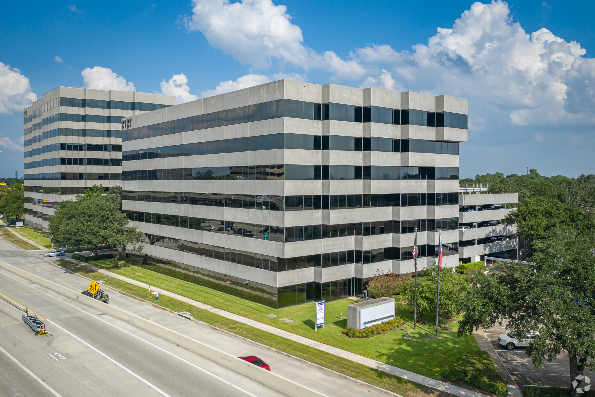 2727 North Loop W, Houston, TX for sale Building Photo- Image 1 of 1