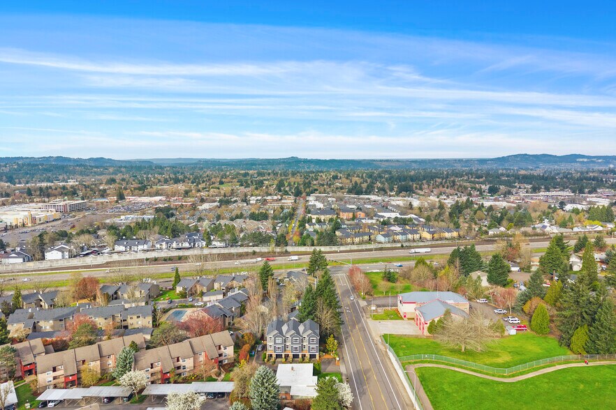 9414 SE Causey Ave, Happy Valley, OR à vendre - Photo du bâtiment - Image 2 de 71