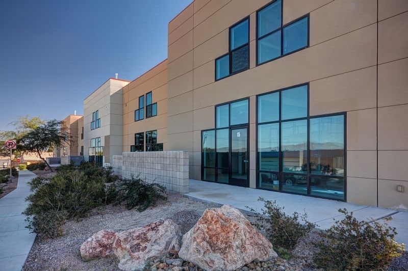 3355 Clayton St, North Las Vegas, NV for lease - Primary Photo - Image 1 of 76