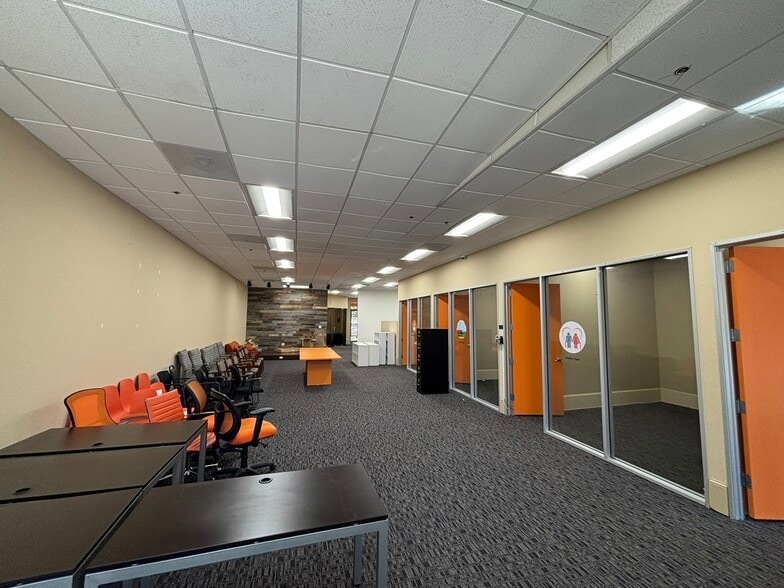 415-423 E Hamilton Ave, Campbell, CA for lease - Building Photo - Image 3 of 15