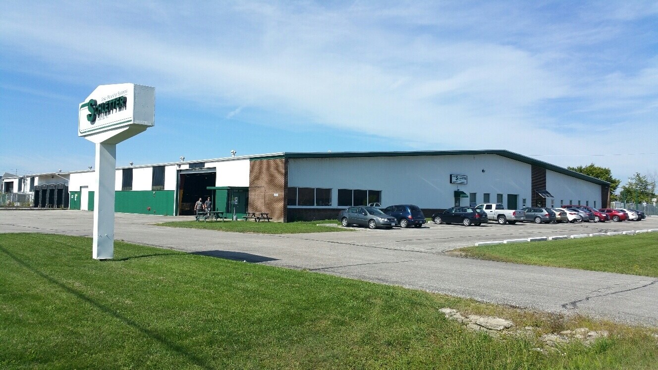 3181 Devon Dr, Windsor, ON à louer Photo principale- Image 1 de 5
