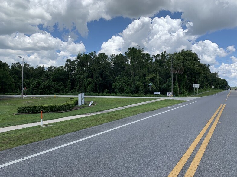SR 52, Dade City, FL à vendre - Photo du bâtiment - Image 3 de 6