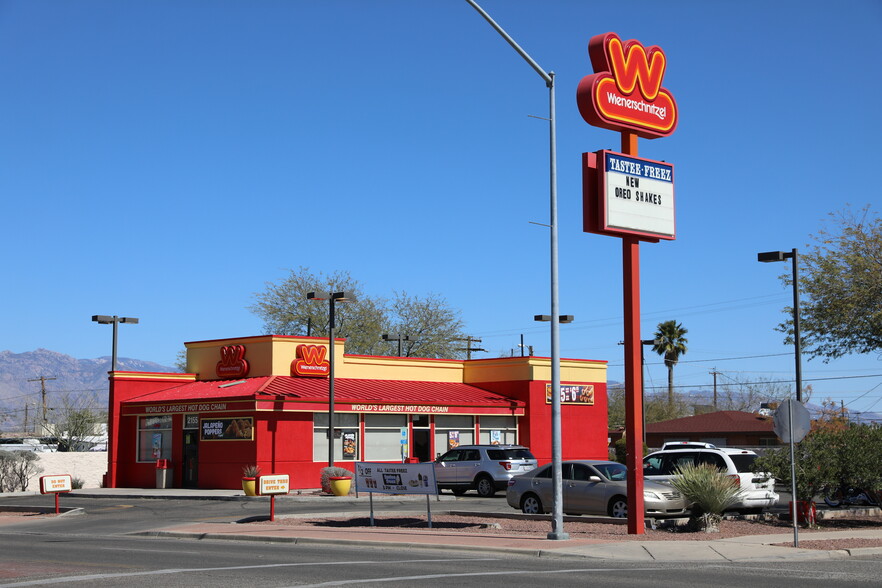 2155 S 6th Ave, Tucson, AZ à vendre - Photo du bâtiment - Image 1 de 1