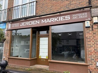 Plus de détails pour Hartfield Rd, Forest Row - Commerce de détail à vendre