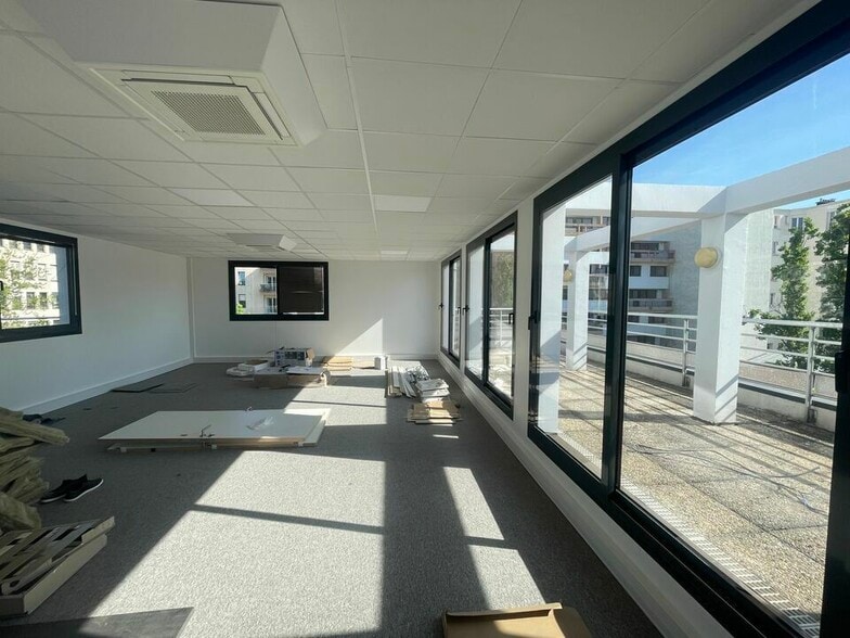Bureau dans Clichy à vendre - Photo intérieure - Image 2 de 12