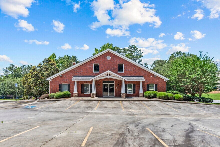 4440 Tuck Rd, Loganville, GA à vendre - Photo du bâtiment - Image 1 de 95