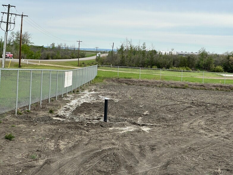 720049 RR63, Grande Prairie, AB for sale - Building Photo - Image 2 of 6