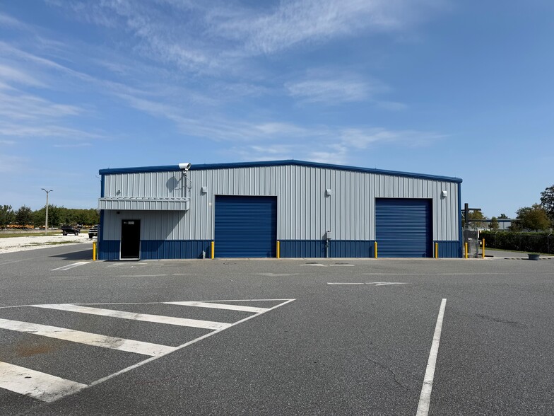 8301 McCoy Rd, Orlando, FL for lease - Building Photo - Image 2 of 7