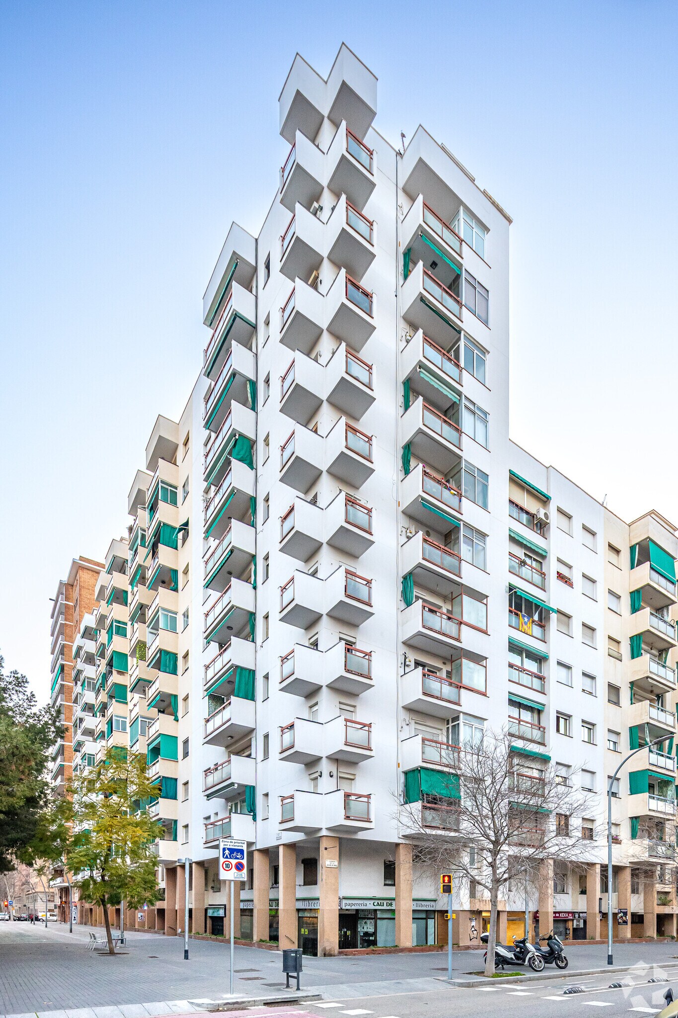 Commerce de détail dans Barcelone, Barcelona à louer Photo principale- Image 1 de 4