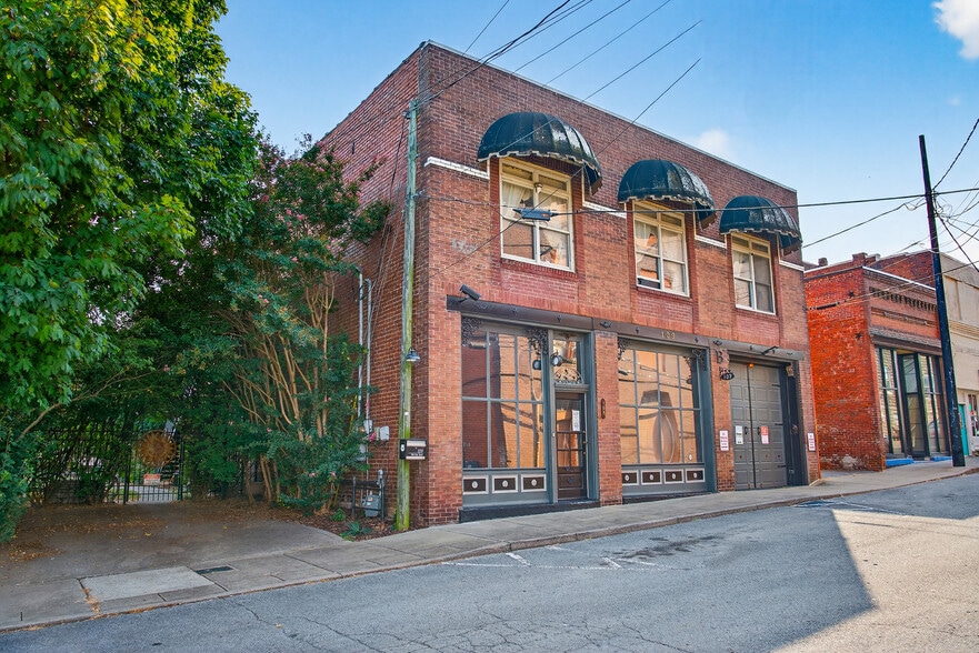 109 7th Ave E, Springfield, TN à vendre - Photo du bâtiment - Image 2 de 112