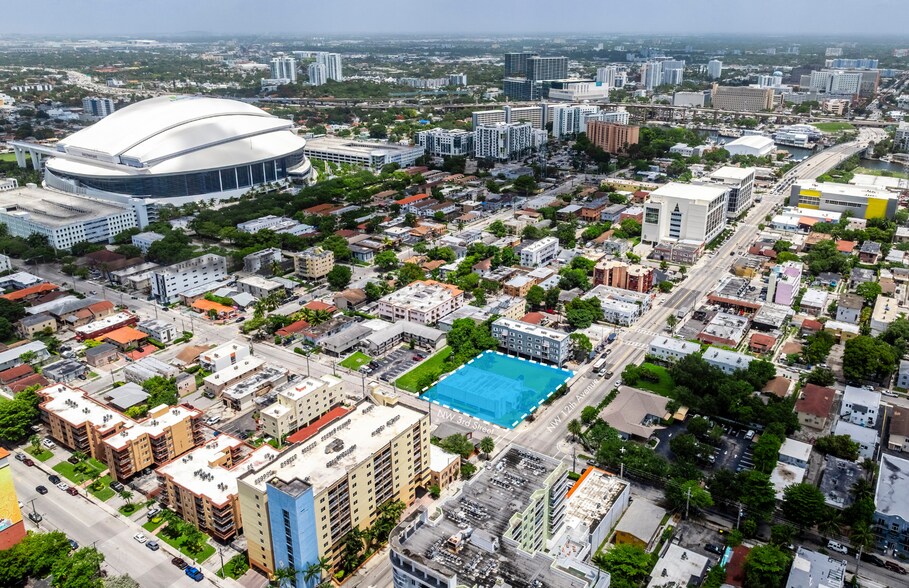 300 NW 12th Ave, Miami, FL à vendre - Photo du bâtiment - Image 2 de 9
