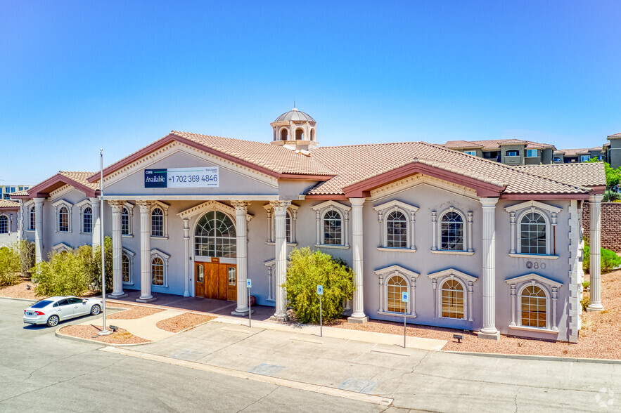 1080 W Horizon Ridge Pky, Henderson, NV à vendre - Photo du bâtiment - Image 1 de 1