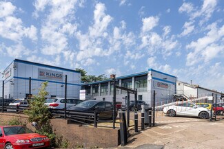 Plus de détails pour Powke Ln, Cradley Heath - Industriel à louer