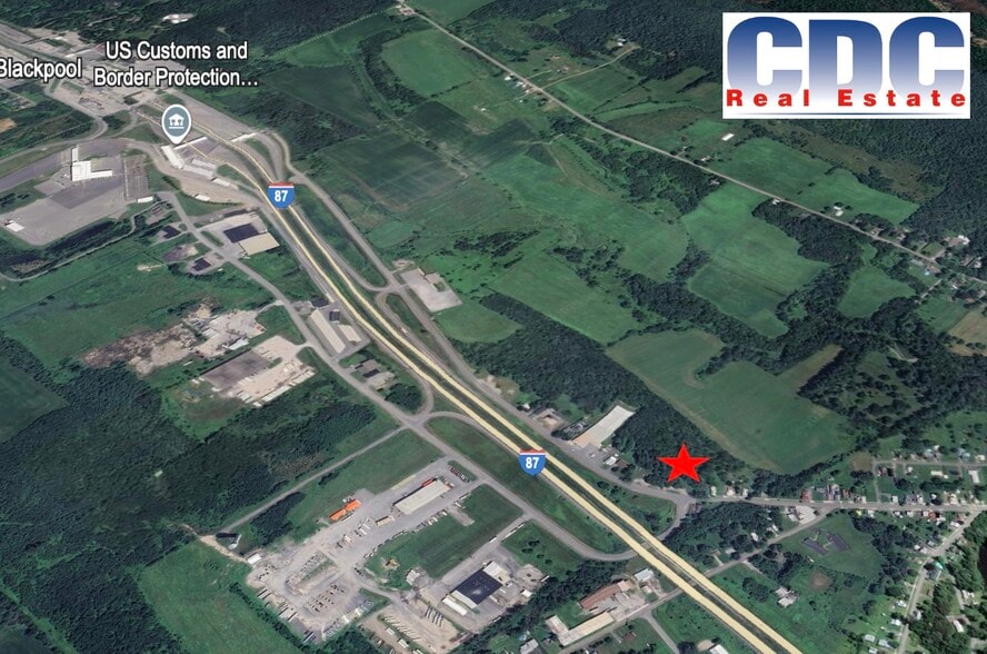 U.S. 9, Champlain, NY à vendre - Aérien - Image 1 de 2