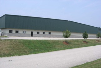 Plus de détails pour 26 Town Forest Rd, Webster, MA - Industriel à louer