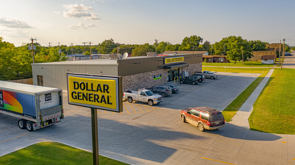 241 N Main St, Jennings, OK à vendre - Photo du bâtiment - Image 1 de 1