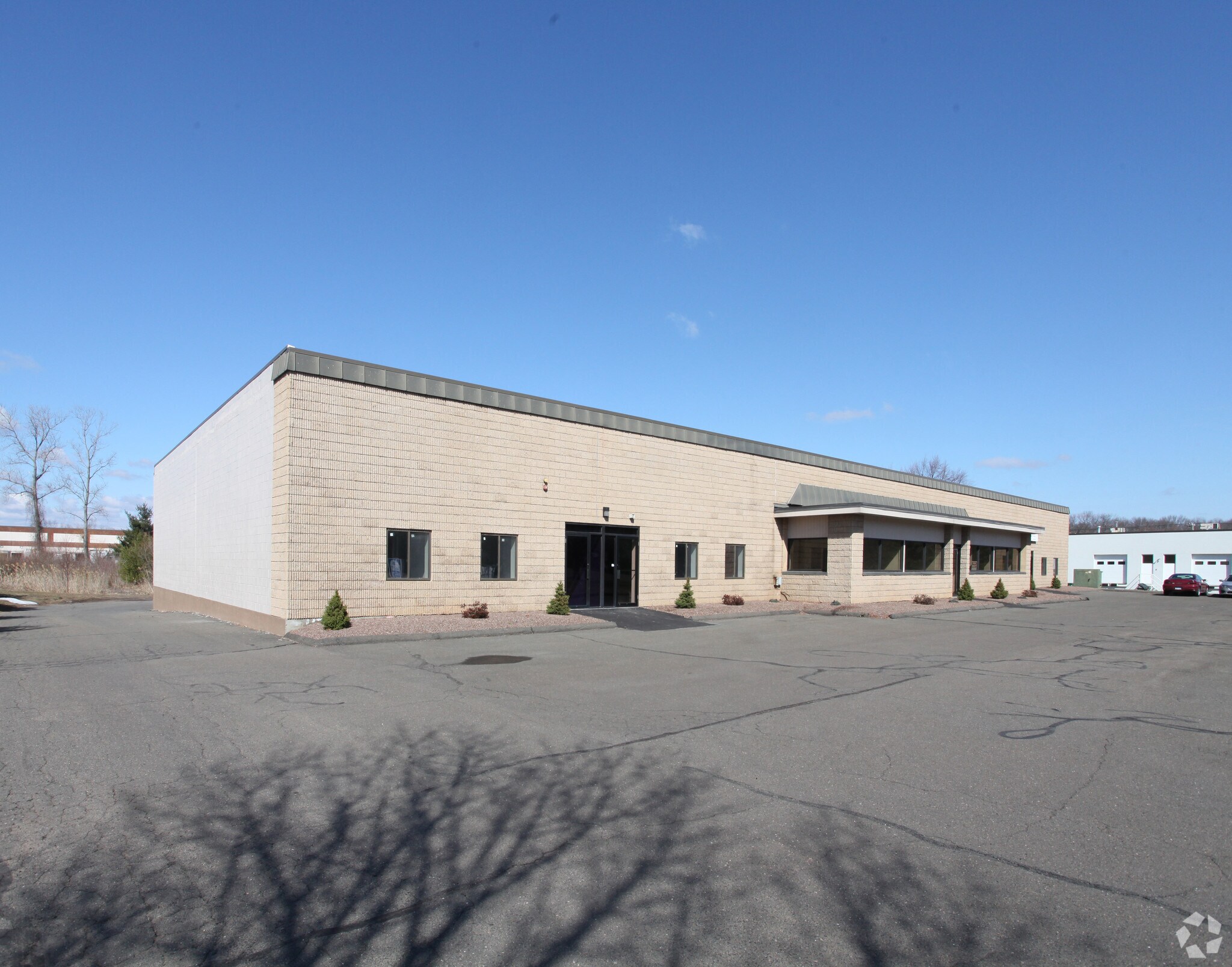 345 Nutmeg Rd S, South Windsor, CT à vendre Photo principale- Image 1 de 1