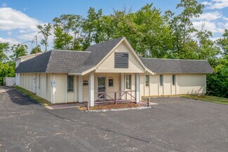 Plus de détails pour 9147 Watson Rd, Saint Louis, MO - Commerce de détail à vendre
