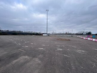 Plus de détails pour Caxton Way, Stevenage - Terrain à louer