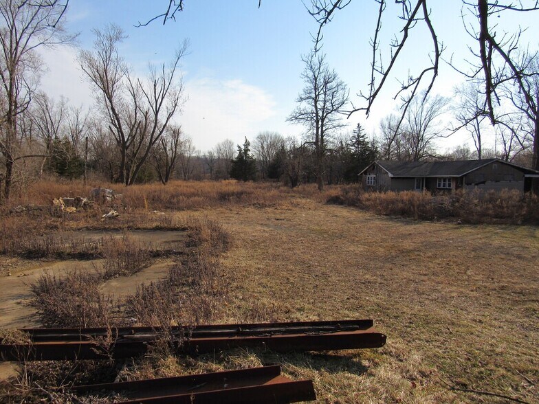 309 State Route 33, Manalapan Township, NJ à louer - Photo du bâtiment - Image 2 de 4