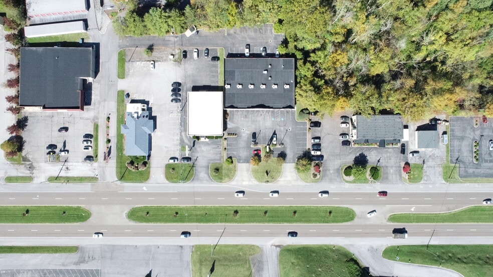 1250 Volunteer Pky, Bristol, TN for lease - Building Photo - Image 3 of 3