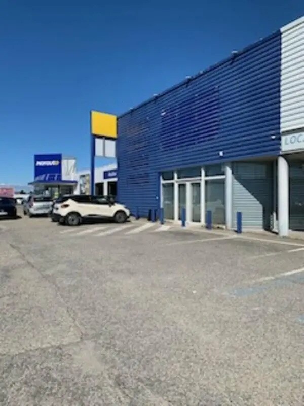 Retail in Orange for lease Building Photo- Image 1 of 5