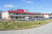 Red Roof Inn Des Moines - Motel