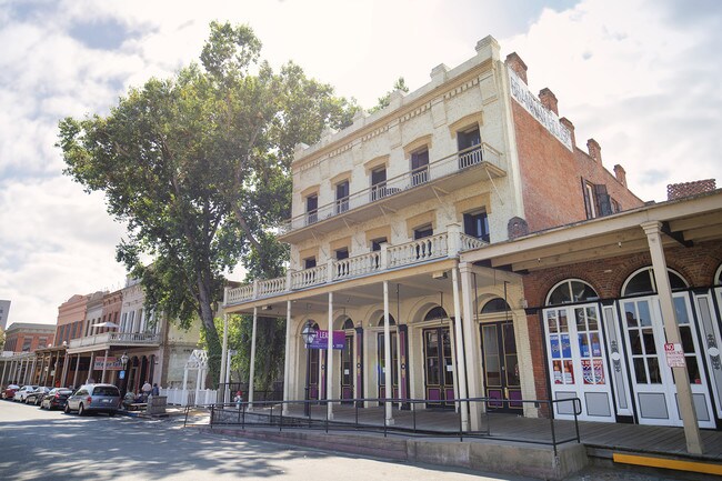 More details for 112-114 J St, Sacramento, CA - Retail for Sale