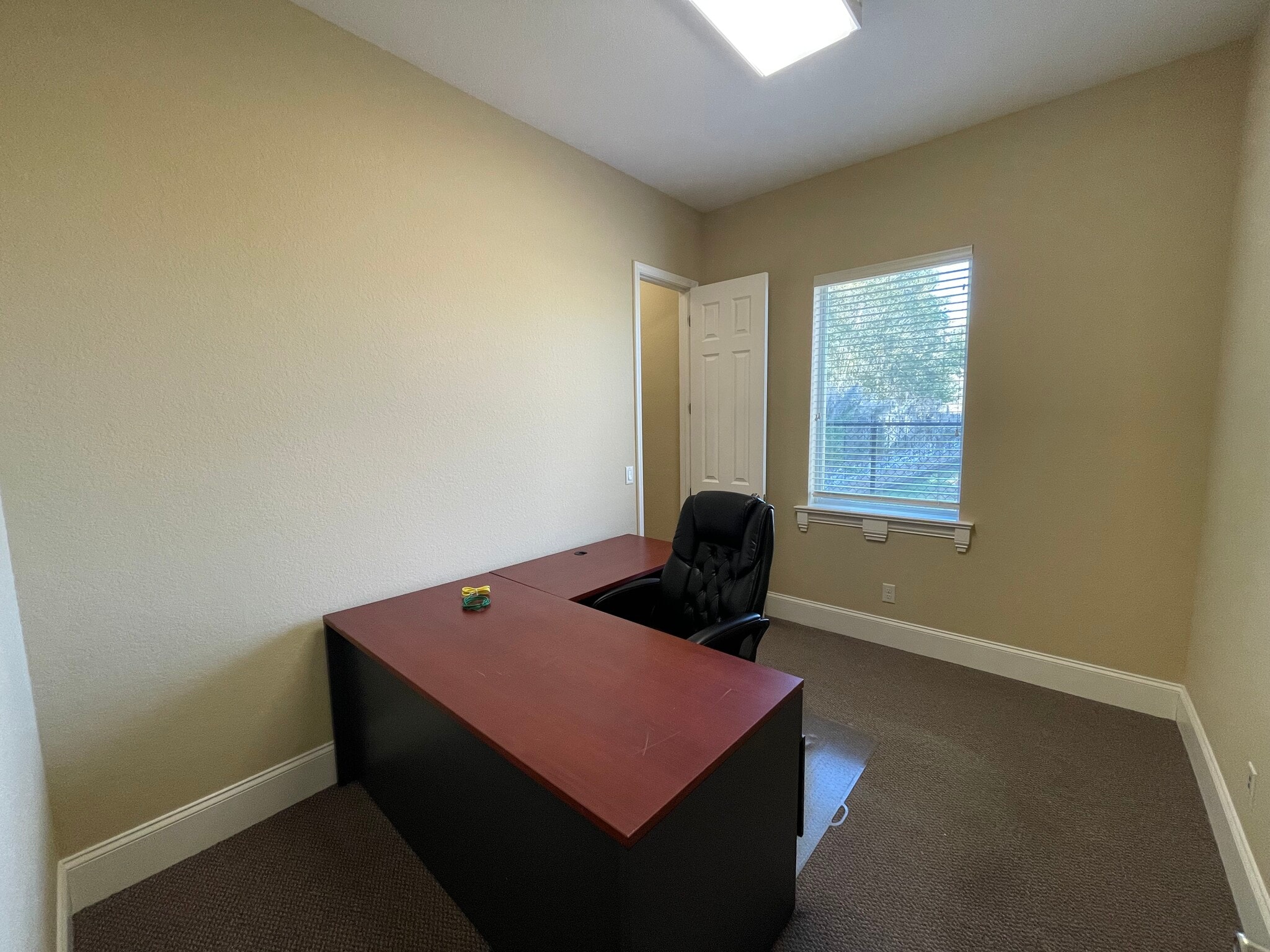 624 Midflorida Dr, Lakeland, FL for lease Interior Photo- Image 1 of 1