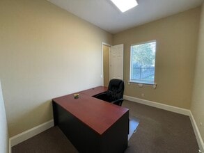 624 Midflorida Dr, Lakeland, FL for lease Interior Photo- Image 1 of 1