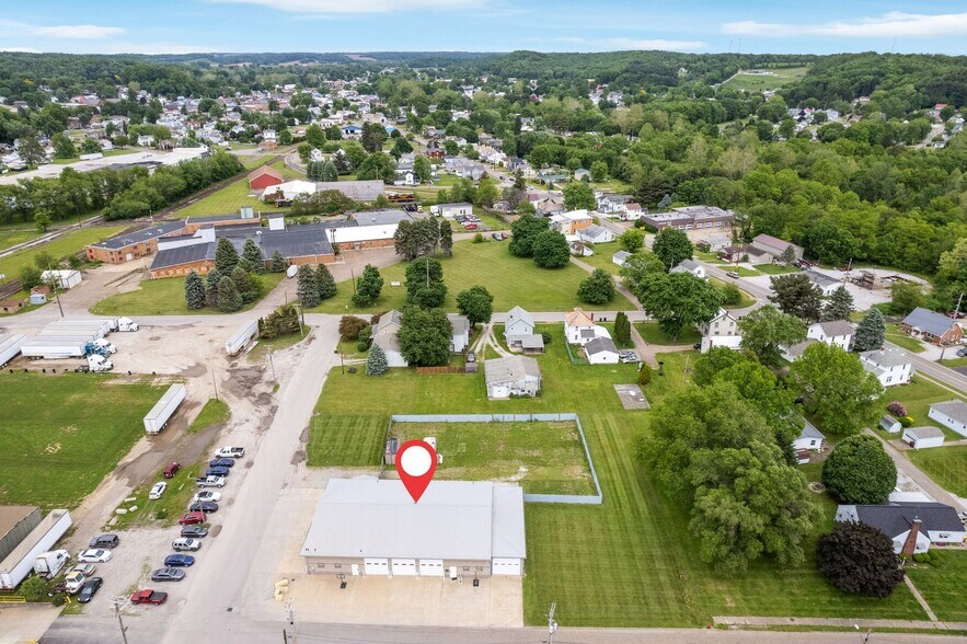 200 Roosevelt St, Minerva, OH à louer - Photo du bâtiment - Image 3 de 23