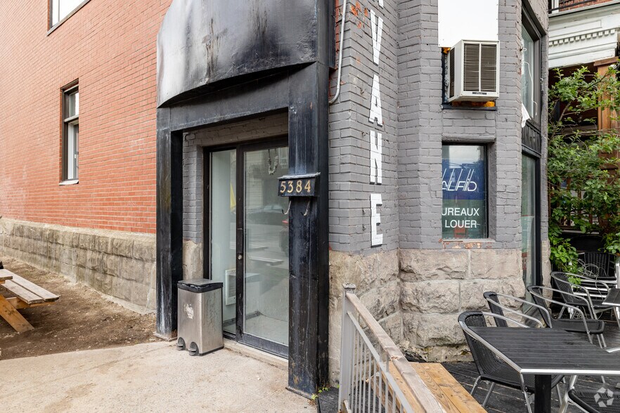 3506-3518 Av Lacombe, Montréal, QC à louer - Photo du bâtiment - Image 2 de 3