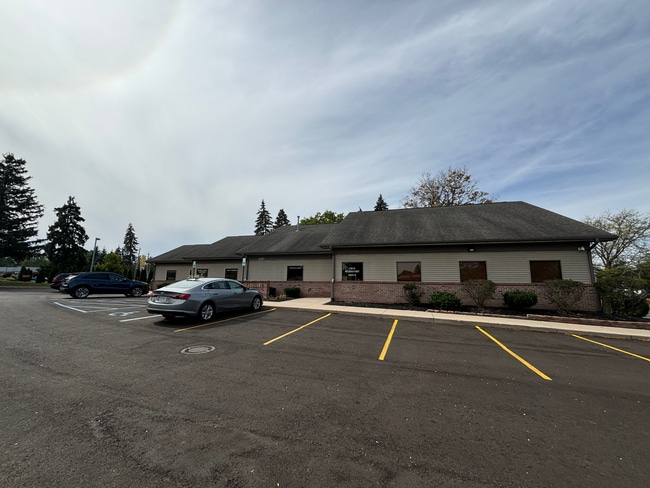 More details for 2357 Delhi Commerce Dr, Holt, MI - Office/Retail for Lease