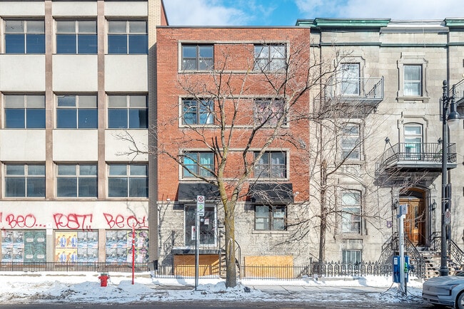 More details for 1085 St Berri, Montréal, QC - Multifamily for Sale