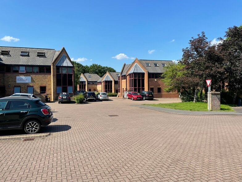 Delta Business Park, Swindon for lease - Building Photo - Image 2 of 4