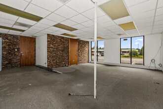 315-345 W Northwest Hwy, Palatine, IL for lease Building Photo- Image 1 of 3