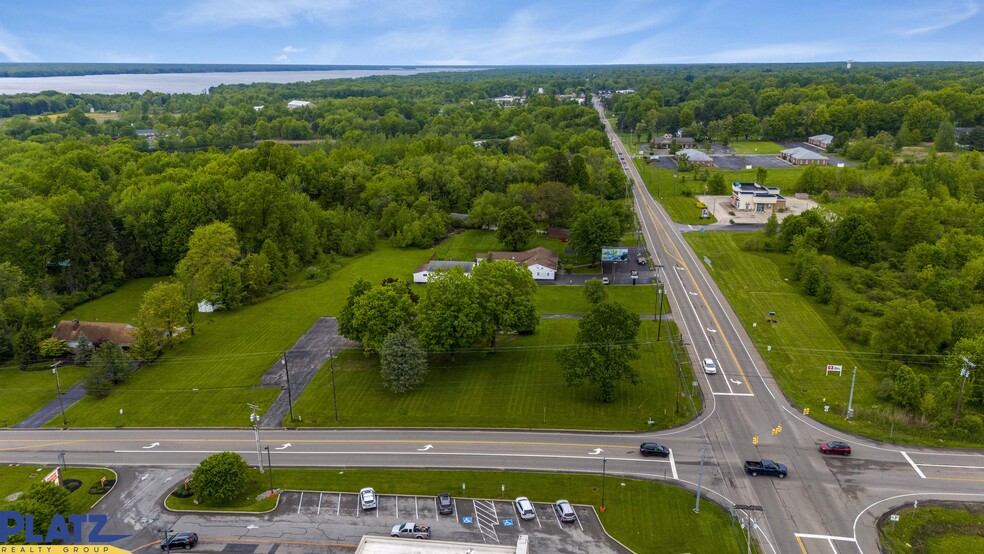 3333 Niles Cortland Rd NE, Cortland, OH for sale - Building Photo - Image 3 of 6