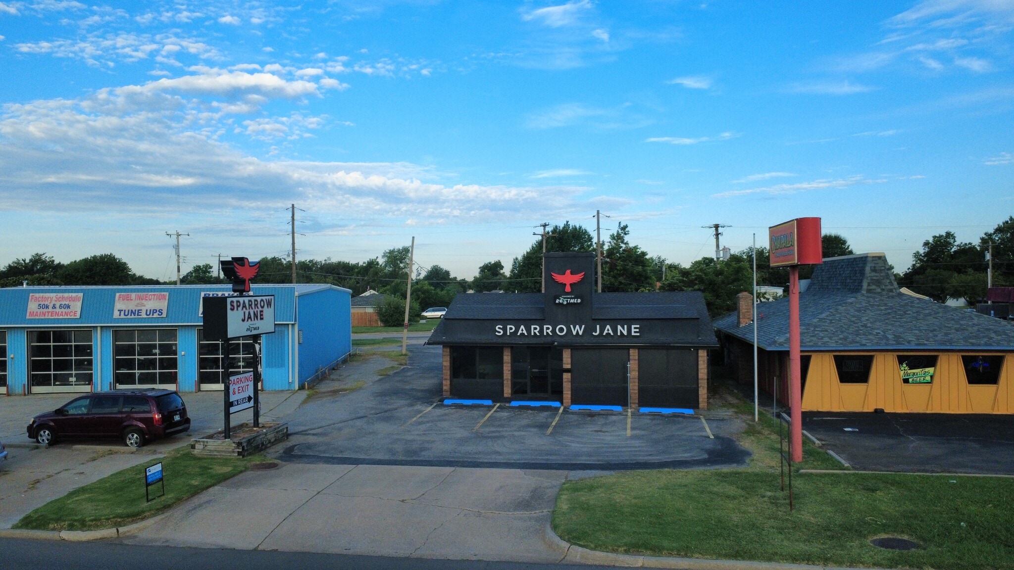 7727 N May Ave, Oklahoma City, OK for lease Building Photo- Image 1 of 8